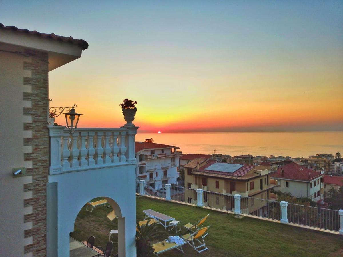 Villa Bella Vista Tropea Eksteriør bilde